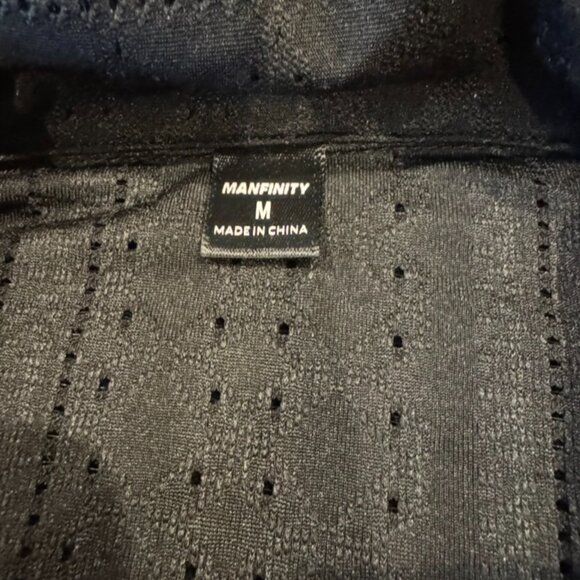 Manfinity Casual Short Sleeve Button Down - Picture 3 of 7